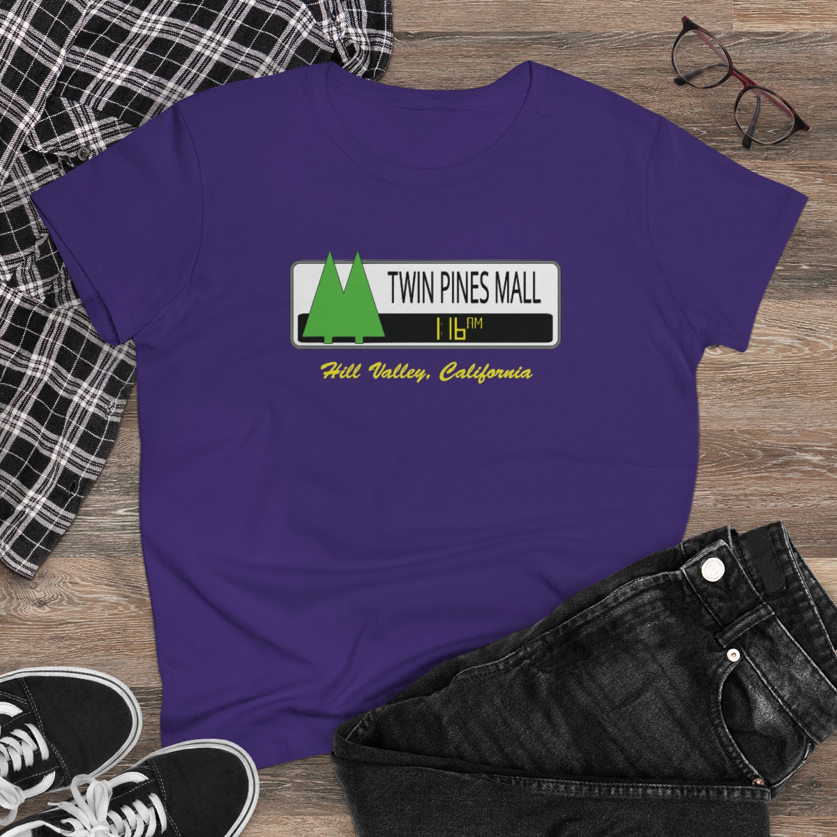 Twin Pines Mall Women's T-Shirt | Back To The Future | Graphic Tee - Image 9
